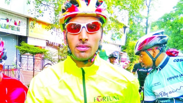 Akbar Khan